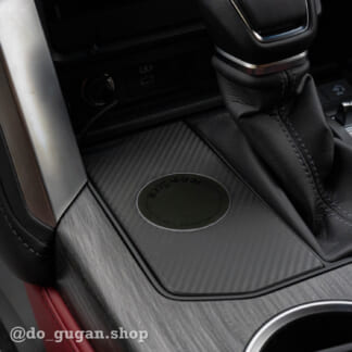 ランクル300用"置くだけ"置くだけ充電パッド【試作品】