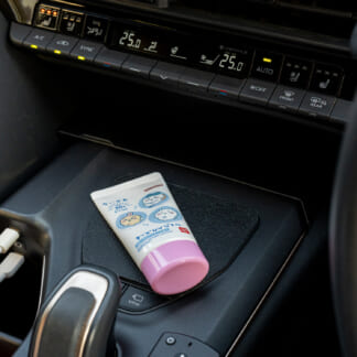 クラウン ワイヤレス充電スロット用フタ用滑り止めシリコンマット（単品購入）